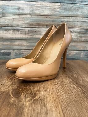 Michael Kors Platform Heels in Nude Patent Leather